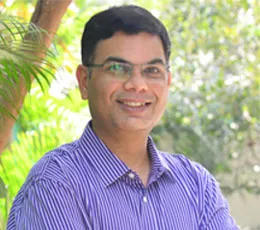 Dr Ninad Baste Mansa Clinic